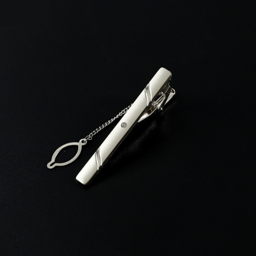 ANCIEN PIC / pince à cravate / broche, raquette de tennis, en plaqué or EUR 15,00 - FR ANCIEN PIC / pince à cravate / broche, raquette de tennis, en plaqué or EUR 15,00 - FR