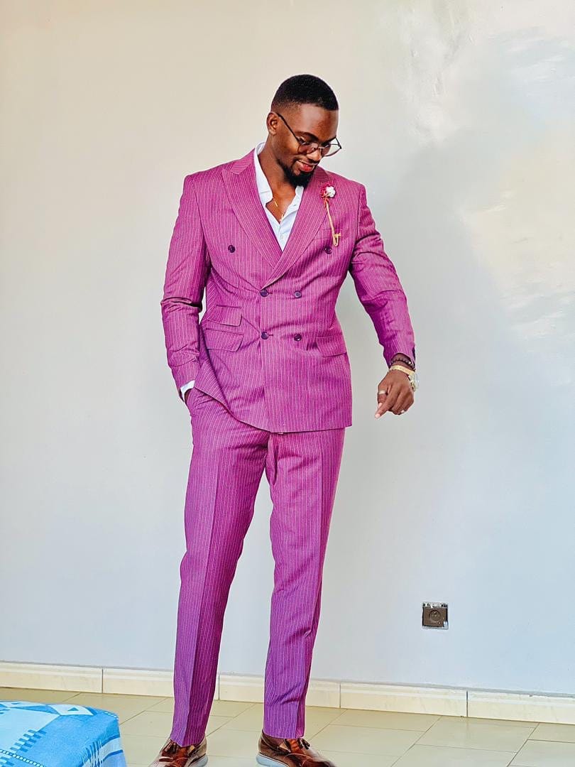 Moubarak Shop, Ensemble Costume 3 pièces, costume 2 pièces, veste, homme, costume croisé, blazer de luxe, chemise de luxe, cravate, Dakar, Sénégal, Smoking, Costume de mariage, Safari Suit, Costume Safari, Costume Saharien