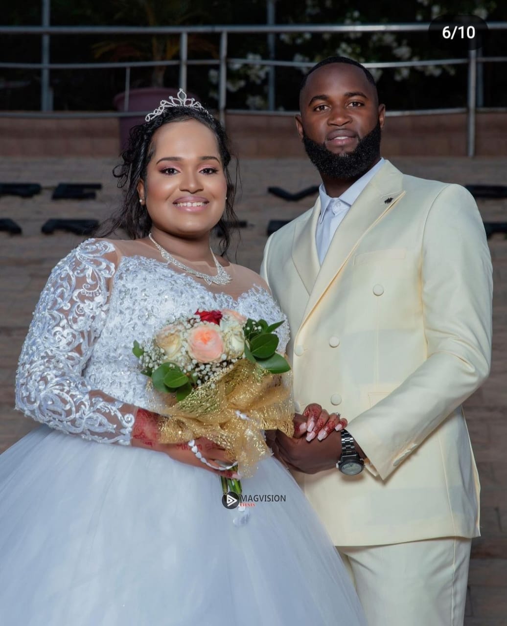 Moubarak Shop, Ensemble Costume 3 pièces, costume 2 pièces, veste, homme, costume croisé, blazer de luxe, chemise de luxe, cravate, Dakar, Sénégal, Smoking, Costume de mariage, Safari Suit, Costume Safari, Costume Saharien