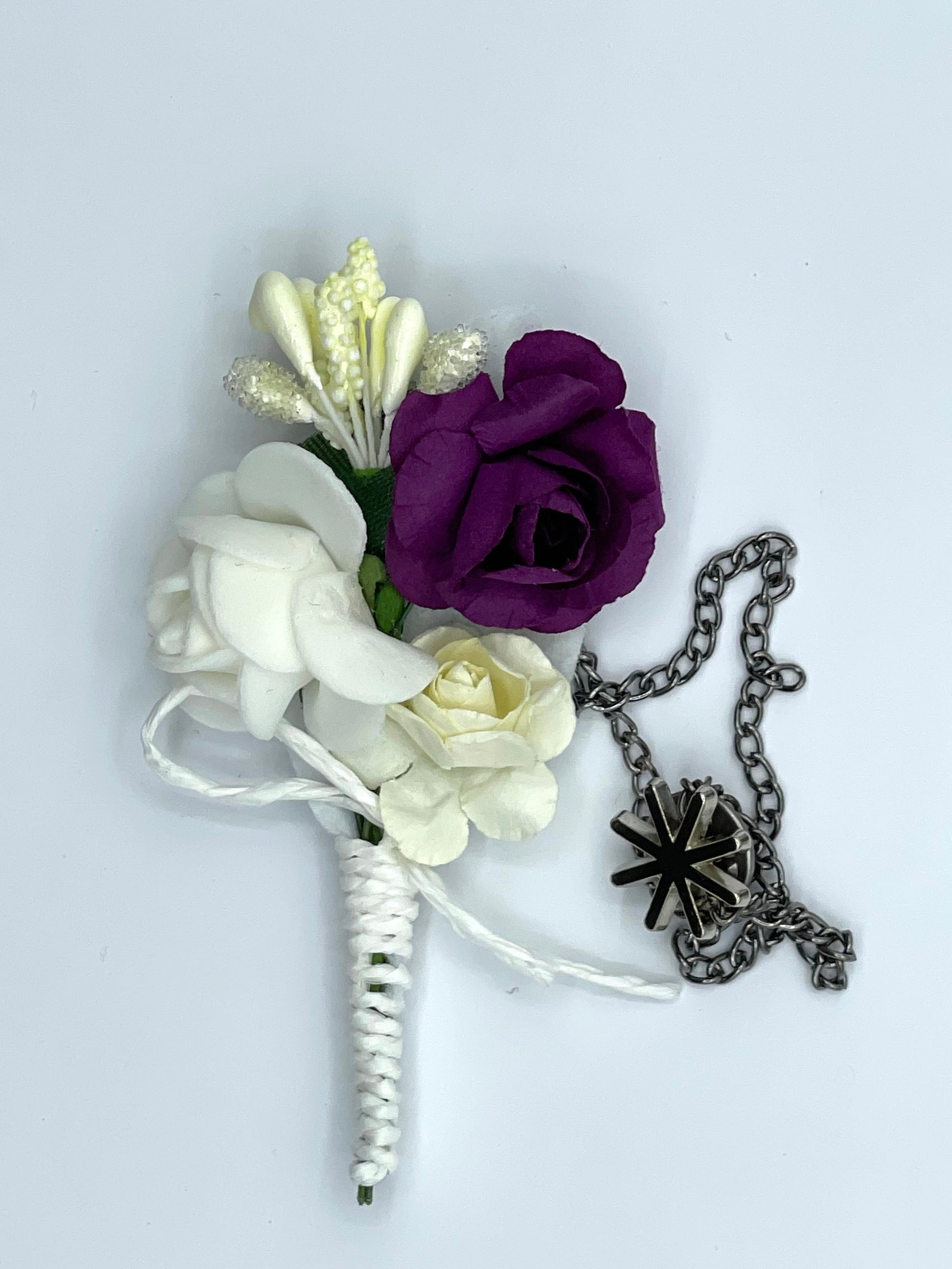 Broche Fleur et Chaine - Blanche BRC041