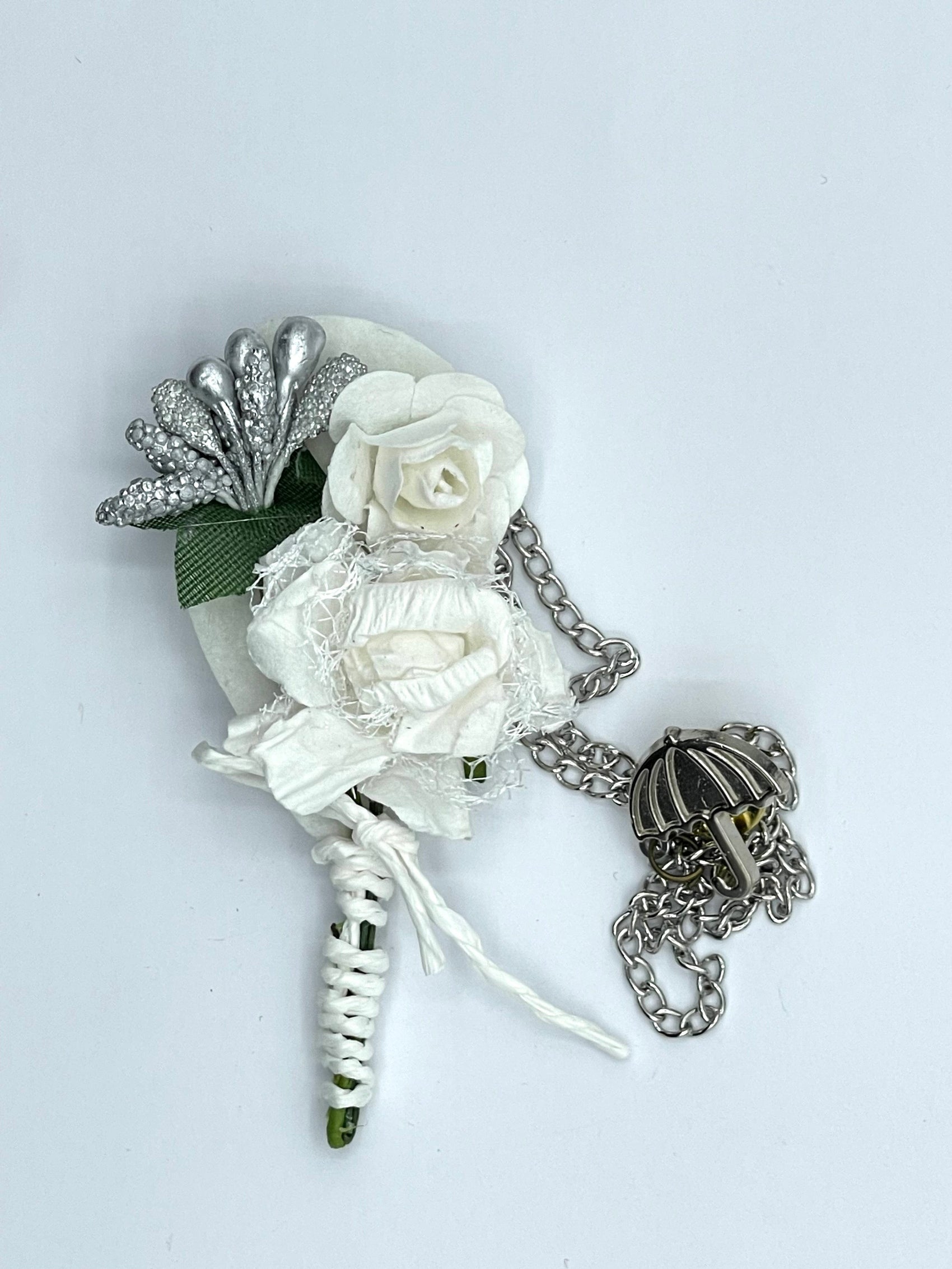 Broche Fleur et Chaine - Blanche BRC045