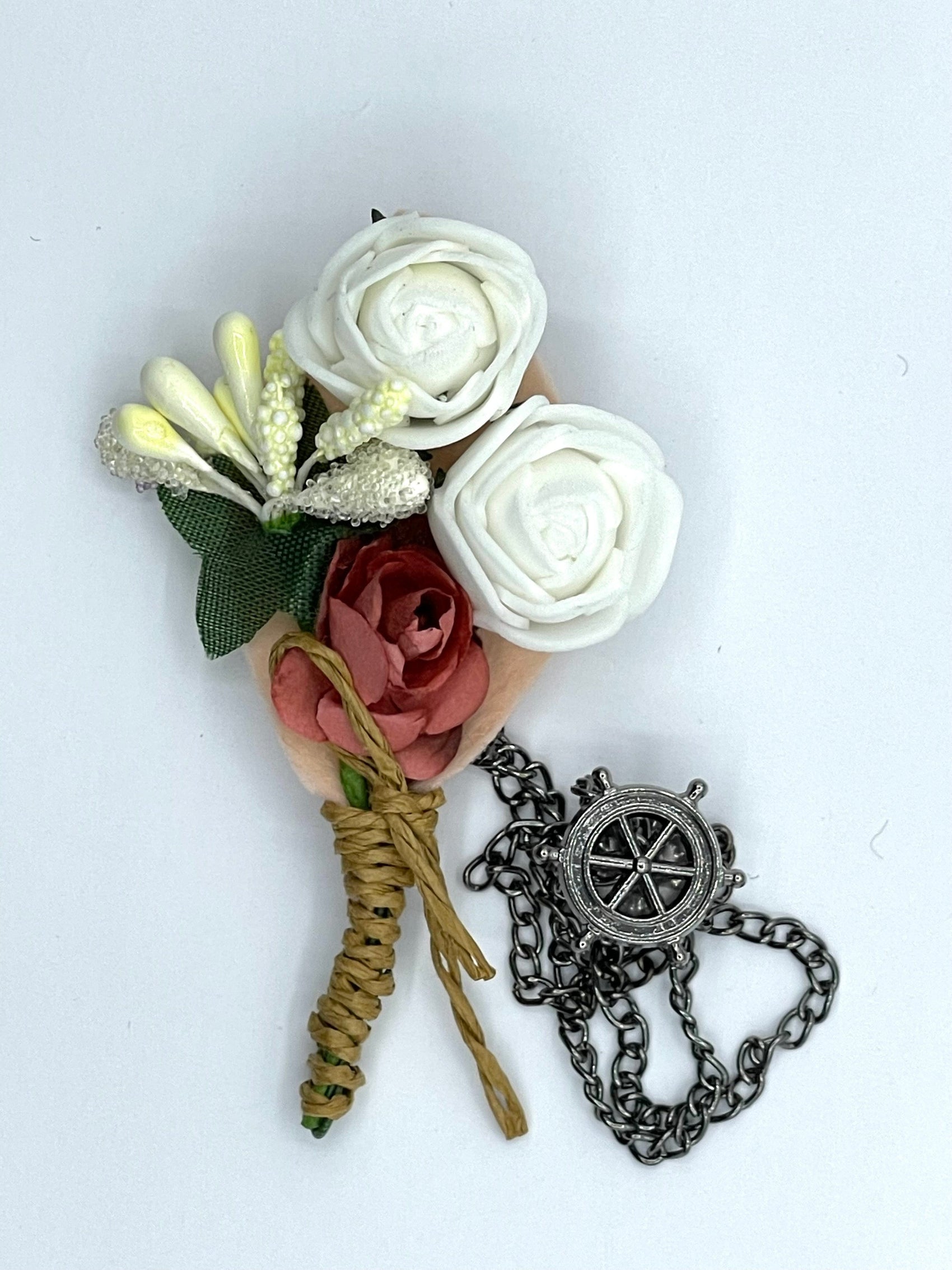 Flower and Chain Brooch - White BRC053