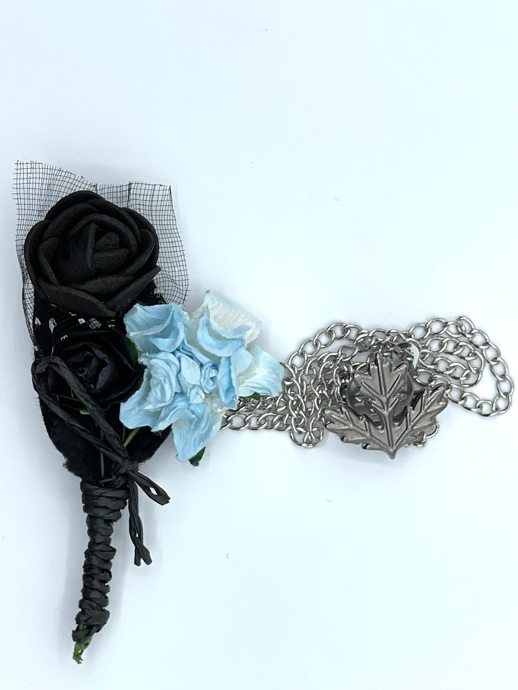 Broche Fleur et Chaine - Noir BRC043