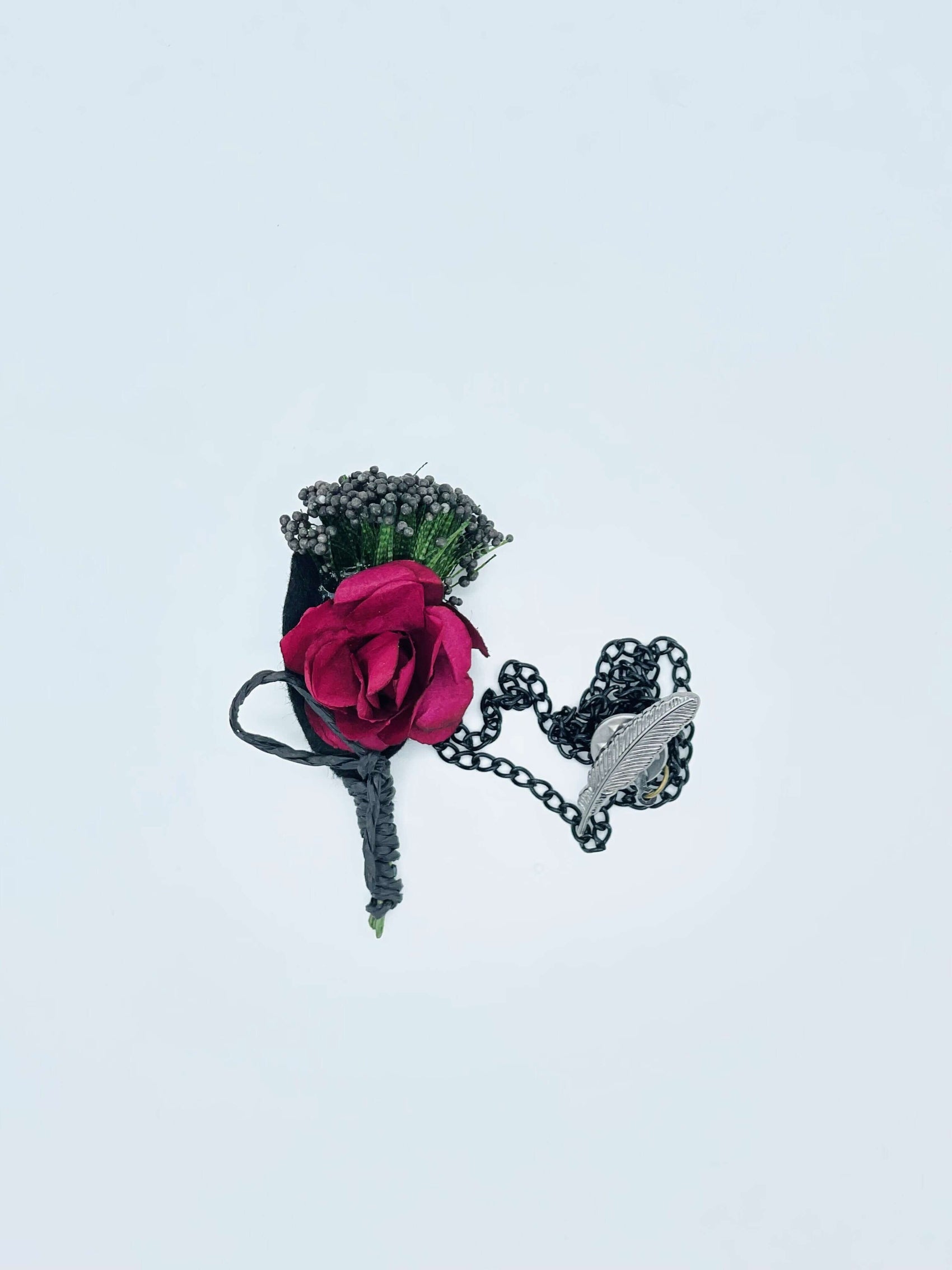 Flower and Chain Brooch - Red BRC005