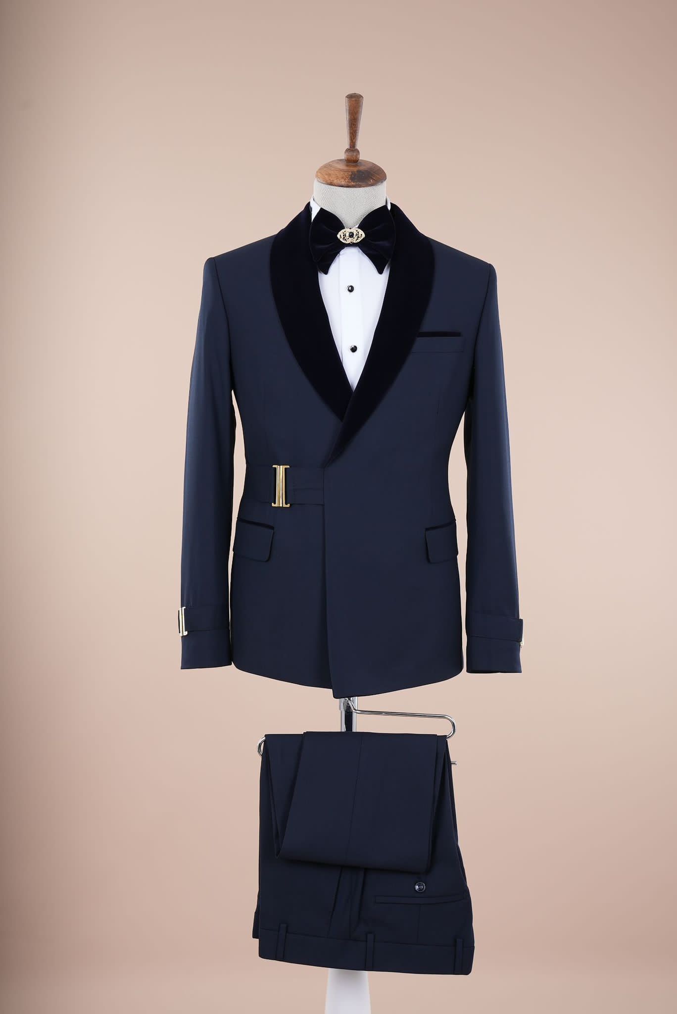 Navy Blue Double-Breasted V.I.P Tuxedo